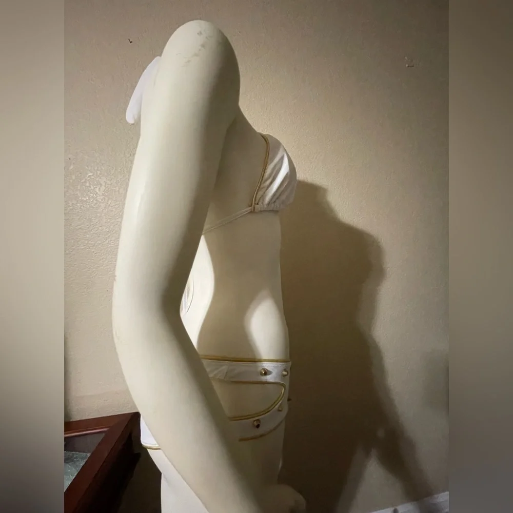 In-Style Fashion brand new